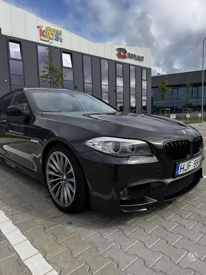 BMW 528, 3.0 l., Седан
