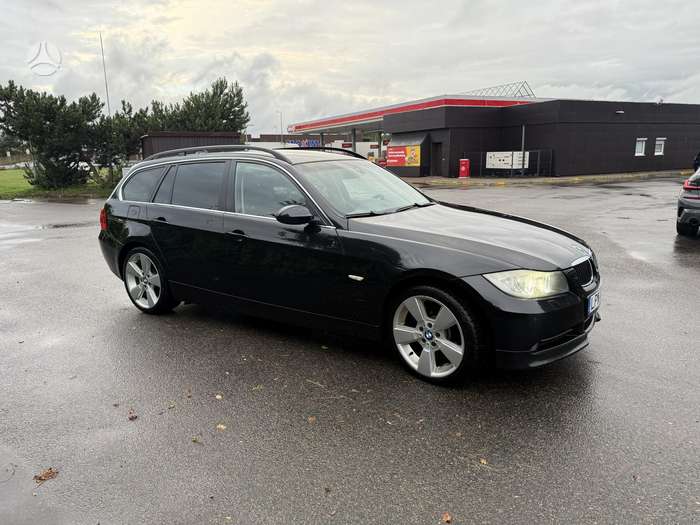 BMW 330, 3.0 l., wagon