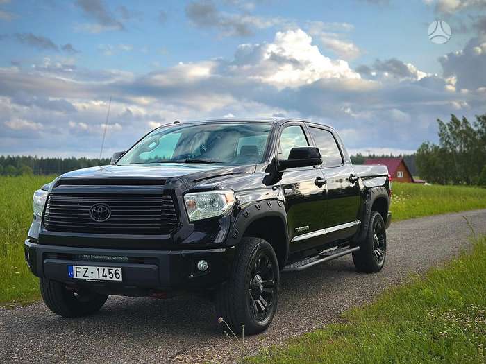 Toyota Tundra, Пикап