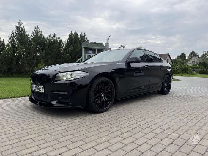 BMW 535, 3.0 l., Седан