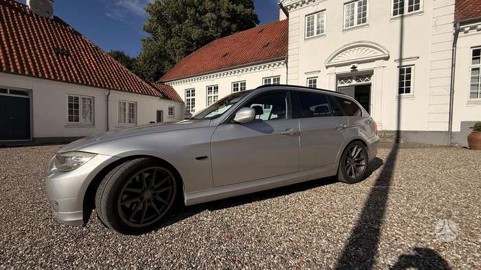 BMW 325, 3.0 l., universalas