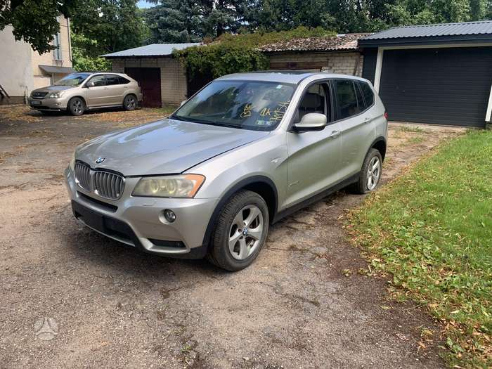 BMW X3, 3.0 l., off-road / crossover