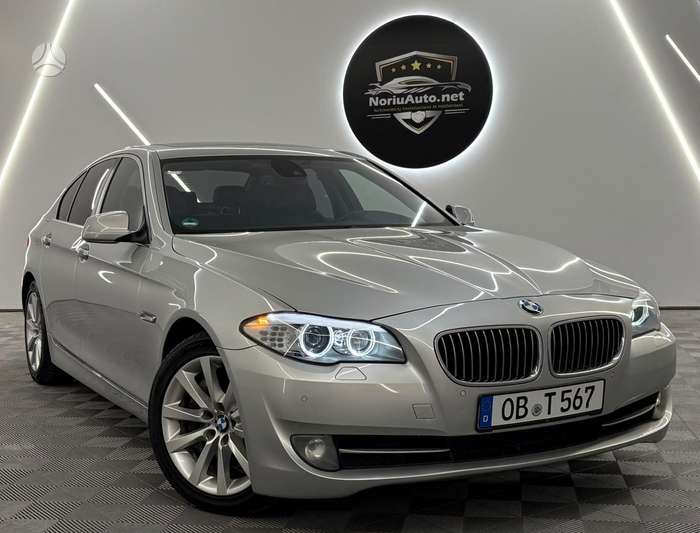 BMW 520, 2.0 l., Седан