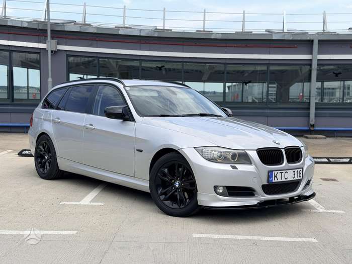 BMW 320, 2.0 l., universalas