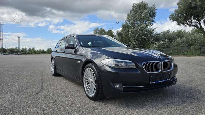 BMW 520, 2.0 l., wagon
