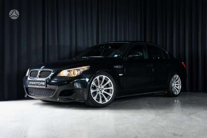 BMW M5, 5.0 l., Седан