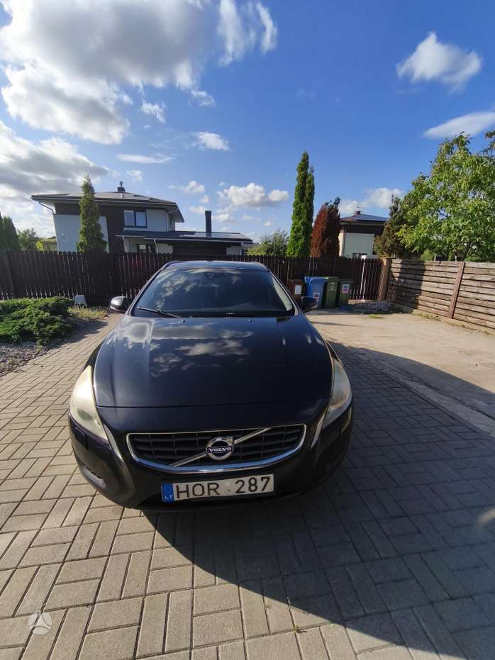 Volvo V60, 2.0 l., Универсал