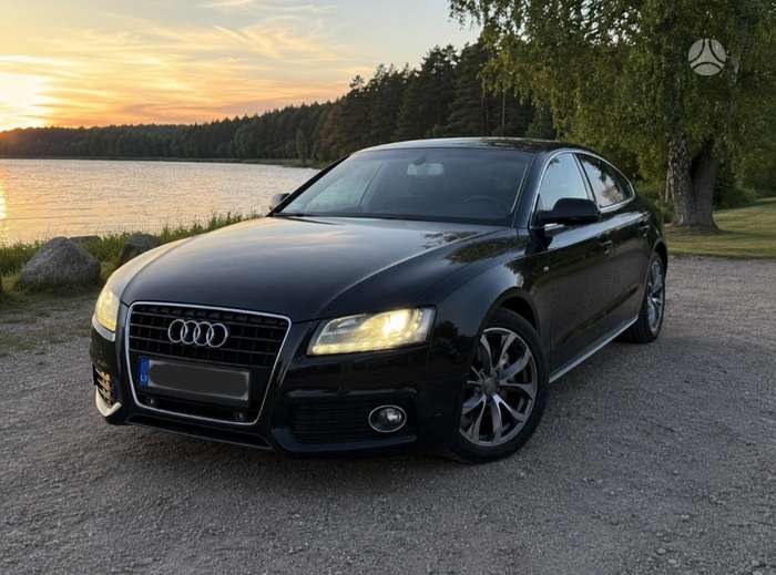 Audi A5, 2.0 l., Седан