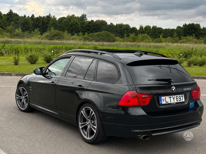 BMW 320, 2.0 l., wagon
