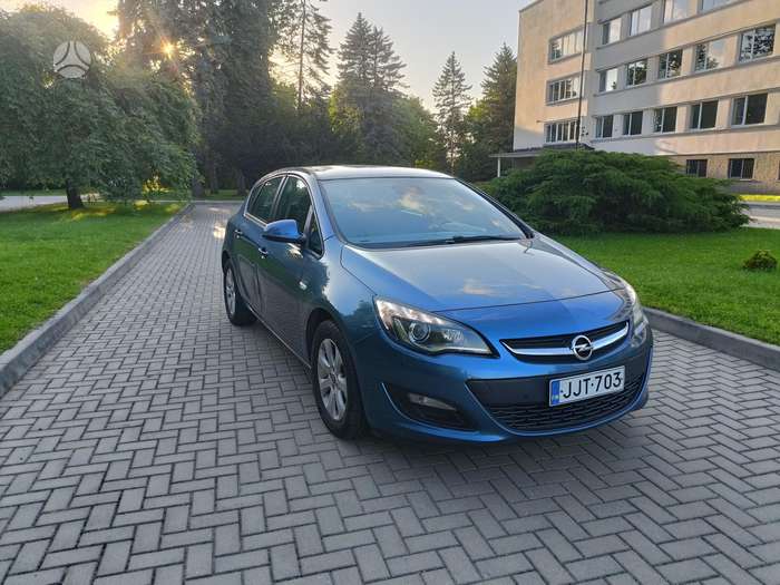 Opel Astra, 1.4 l., Хэтчбек
