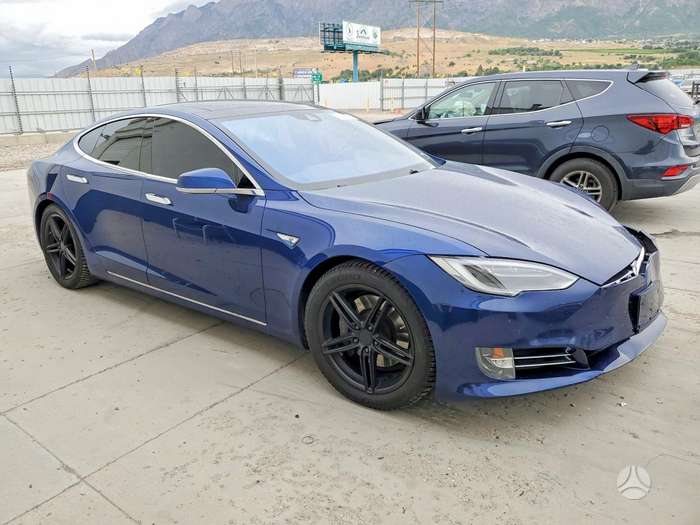 Tesla Model S, 90 кВт·ч, Седан