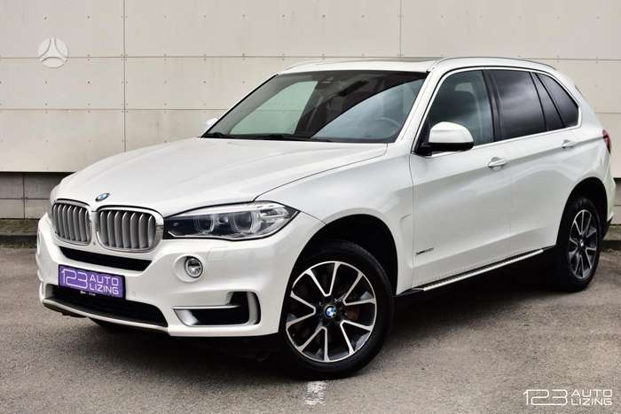 BMW X5, 4.4 l., off-road / crossover