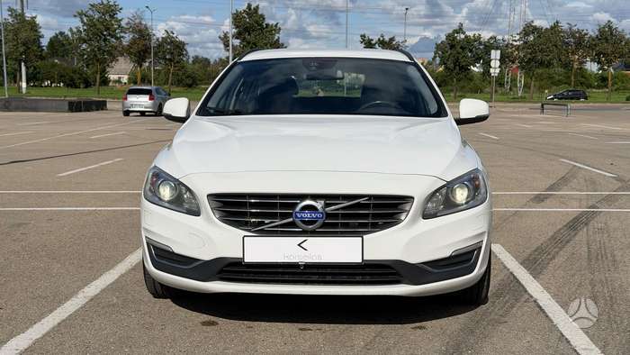 Volvo V60, 2.4 l., universalas