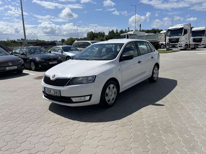 Skoda Rapid, 1.2 l., Хэтчбек