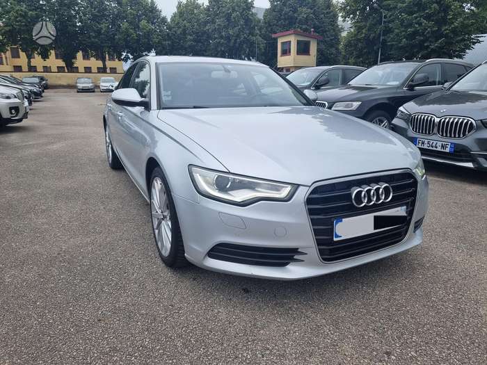 Audi A6, 2.0 l., Седан