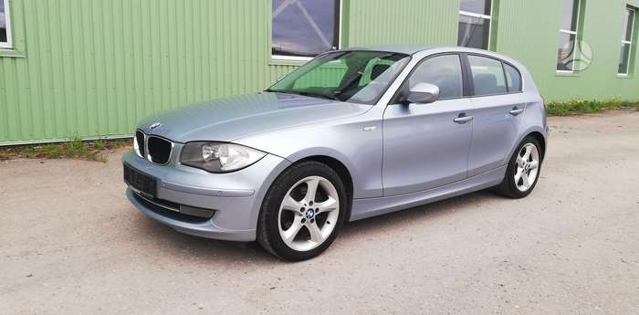 BMW 118, 2.0 l., hatchback