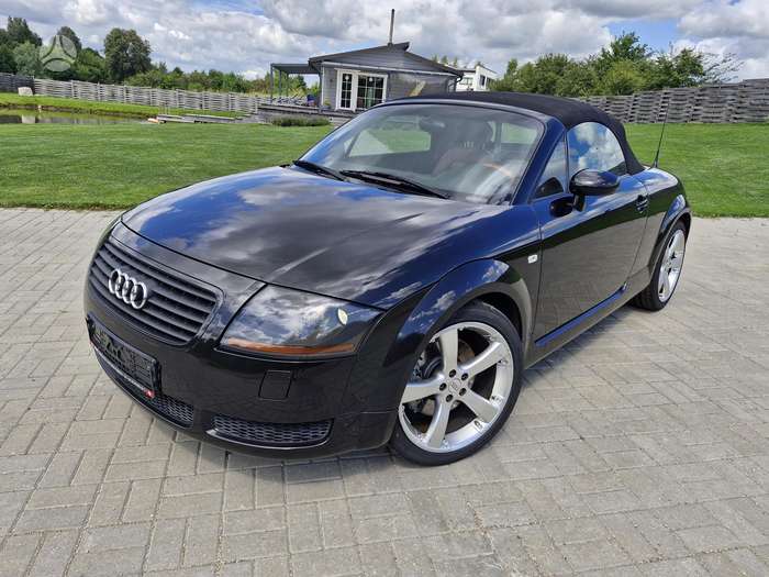 Audi TT, 1.8 l., convertible