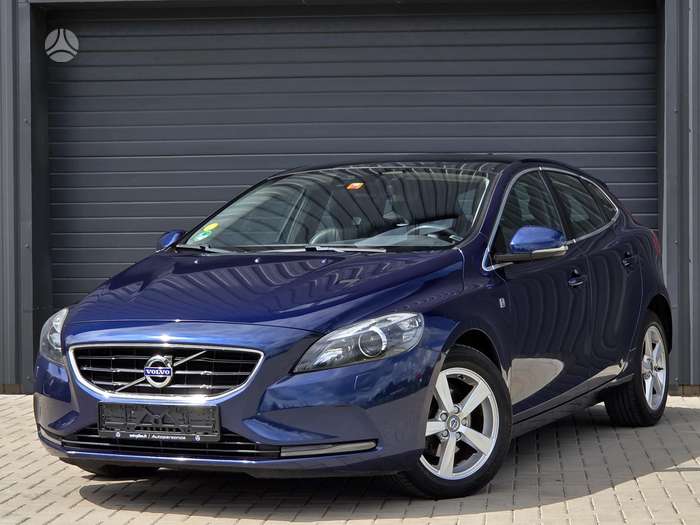 Volvo V40, 2.0 l., hatchback
