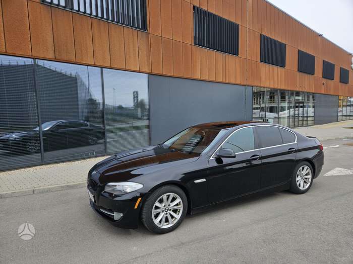 BMW 520, 2.0 l., Седан