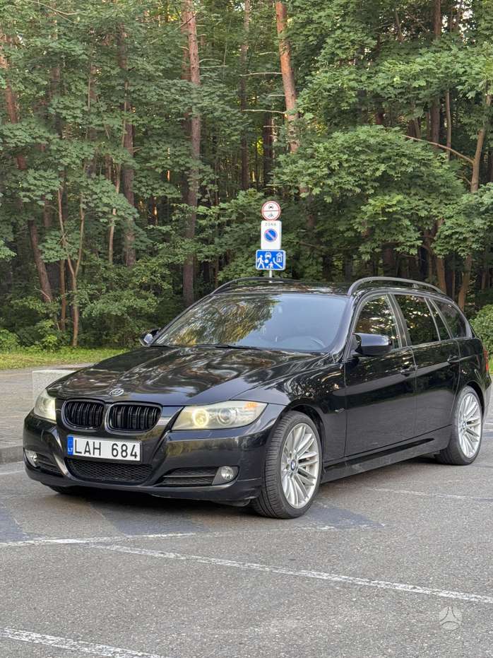 BMW 320, 2.0 l., Универсал