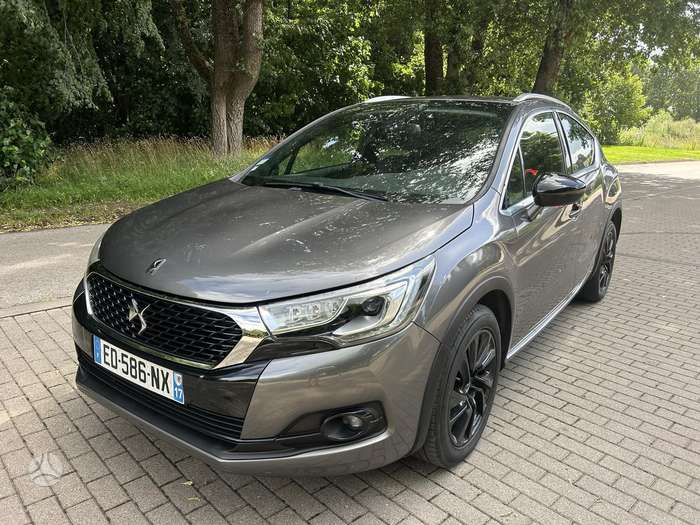 Citroen DS4, 1.2 l., Хэтчбек
