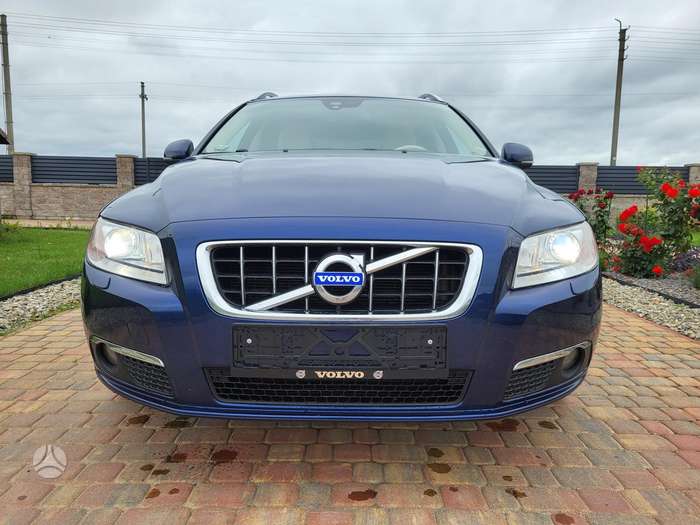Volvo V70, 2.0 l., Универсал