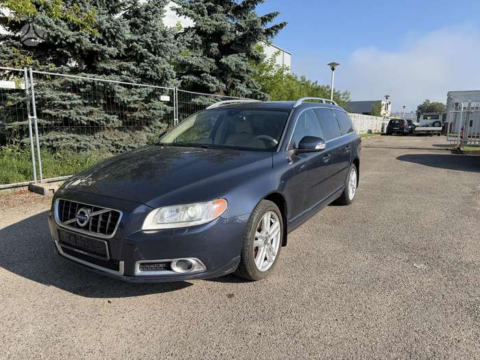 Volvo V70, 2.4 l., Универсал