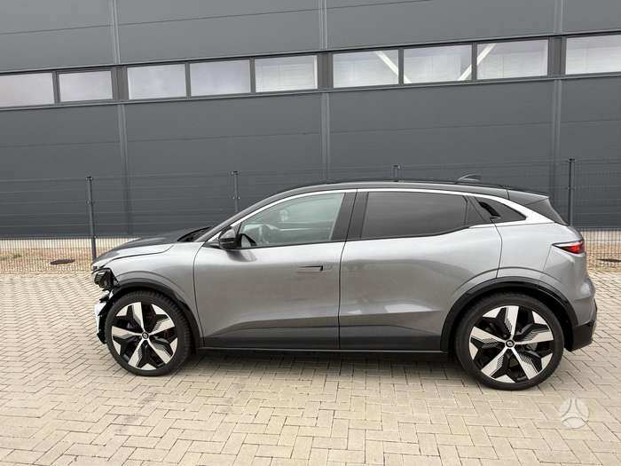 Renault Megane E-Tech, 60 кВт·ч, Хэтчбек