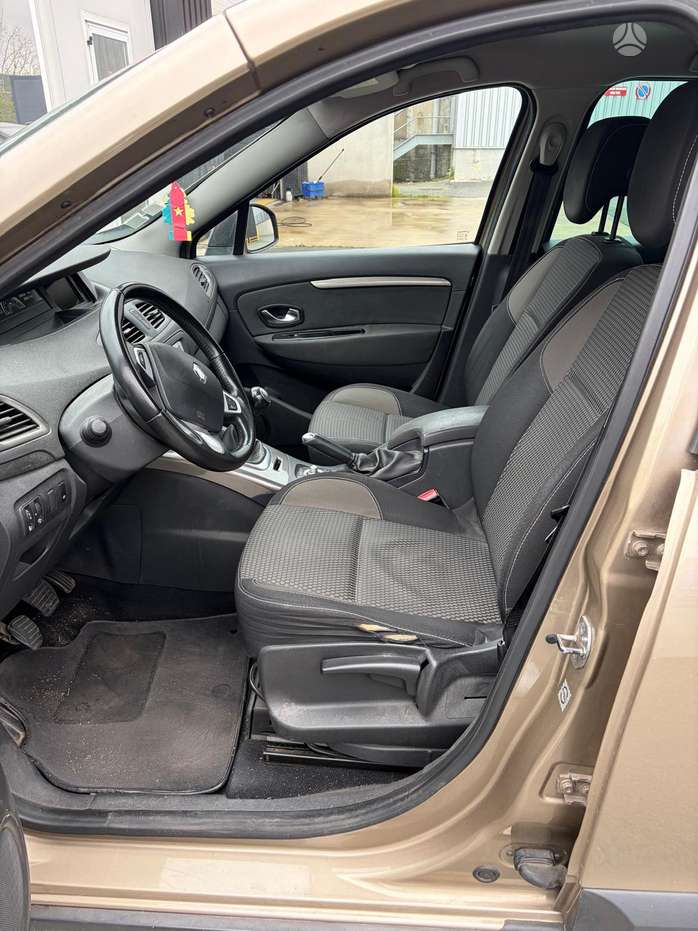 Renault Kangoo, Минивэн