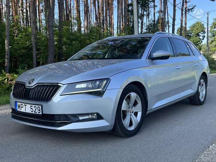 Skoda Superb, 2.0 l., Универсал