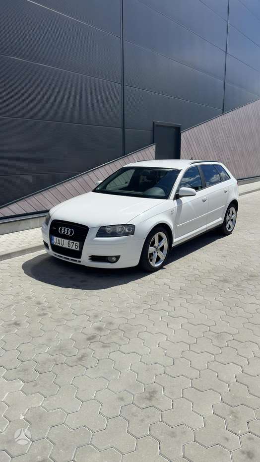 Audi A3, 1.8 l., hatchback