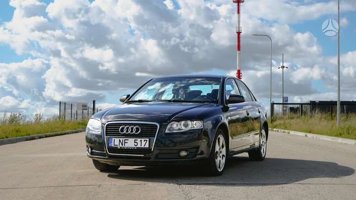 Audi A4, 2.0 l., Седан