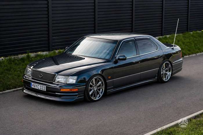 Lexus LS 400, 4.0 l., Седан