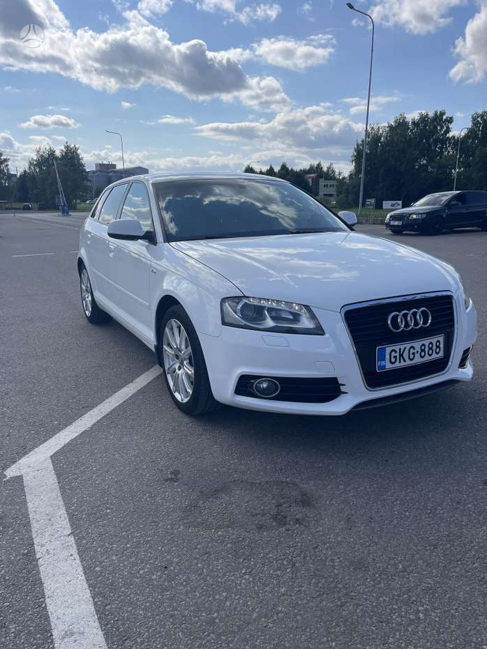 Audi A3, 1.2 l., hatchback