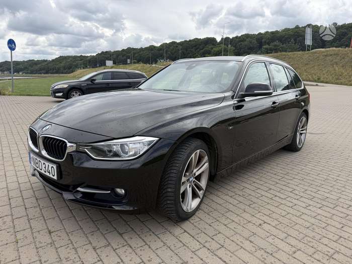 BMW 325, 2.0 l., wagon