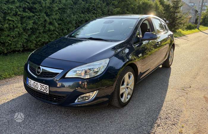 Opel Astra, 1.3 l., hatchback