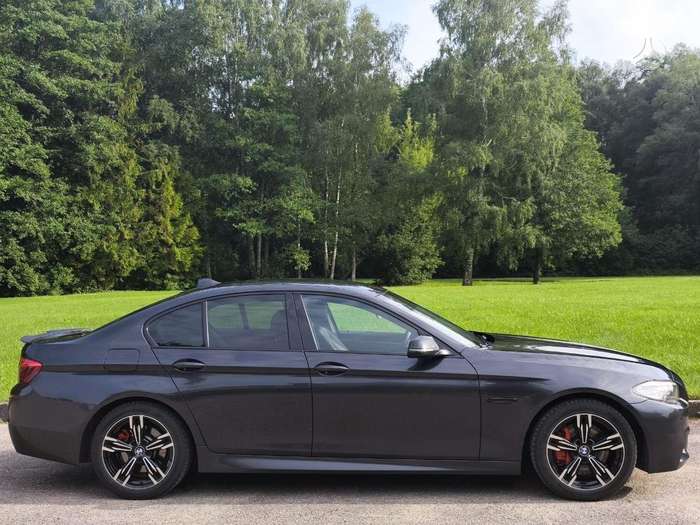 BMW 525, 2.0 l., Седан