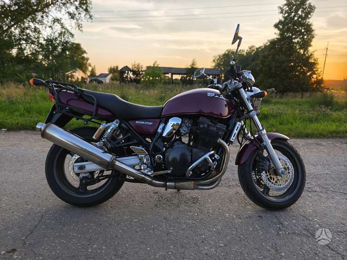 Suzuki GSX 750cc, street / classic