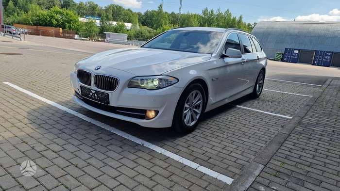 BMW 520, 2.0 l., wagon