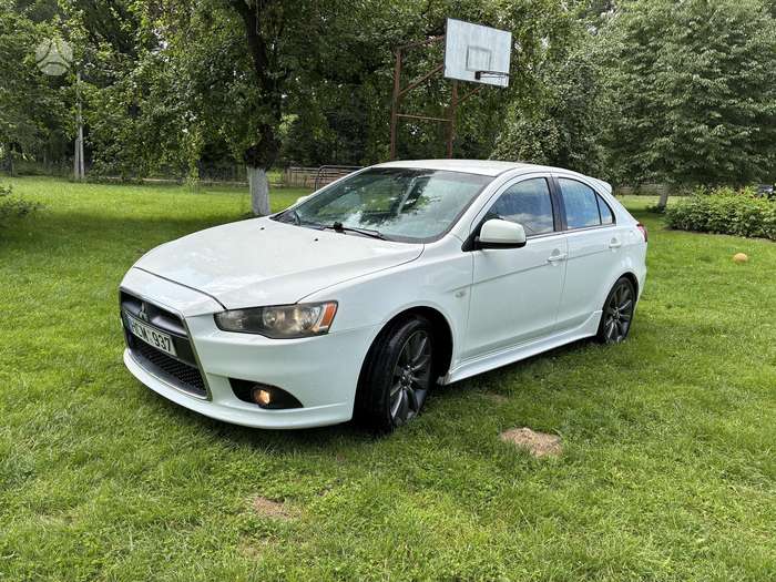 Mitsubishi Lancer, 1.8 l., hatchback
