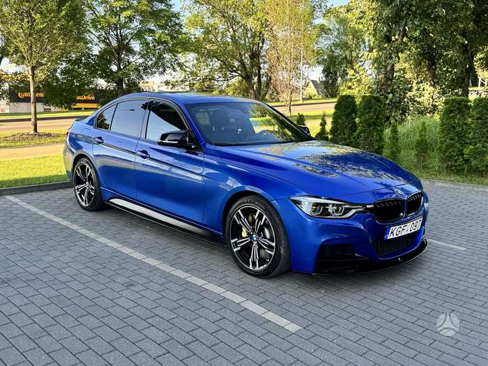 BMW 328, 2.0 l., Седан