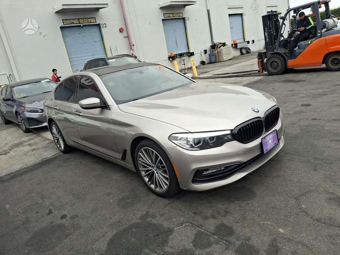 BMW 530, 2.0 l., Седан