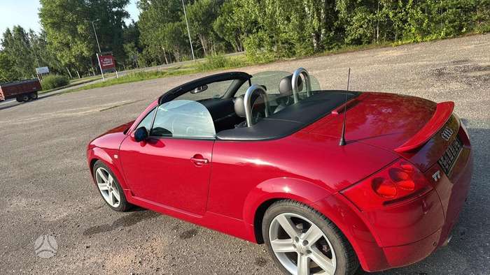 Audi TT, 1.8 l., convertible