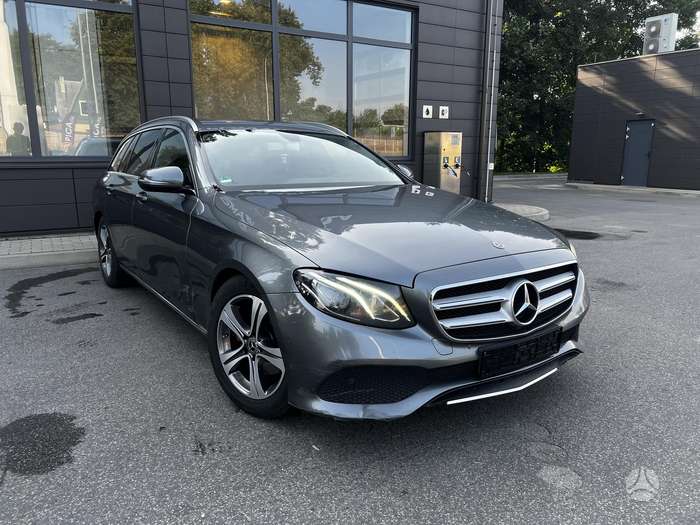 Mercedes-Benz E200, 2.0 l., Универсал