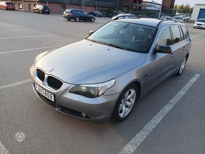 BMW 525, 2.5 l., wagon