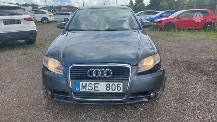 Audi A4, 2.0 l., Седан