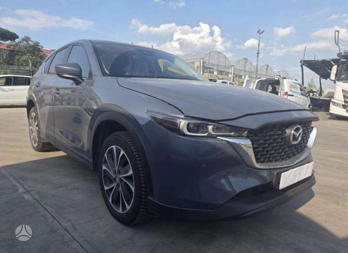 Mazda CX-5, 2.2 l., off-road / crossover