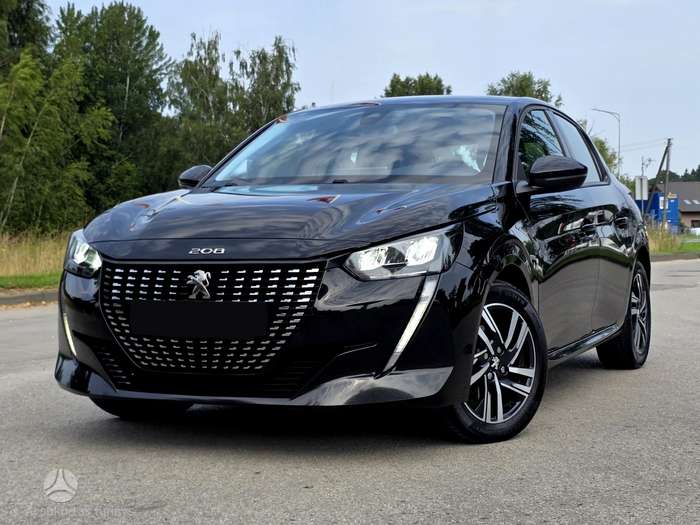 Peugeot 208, 1.2 l., hatchback