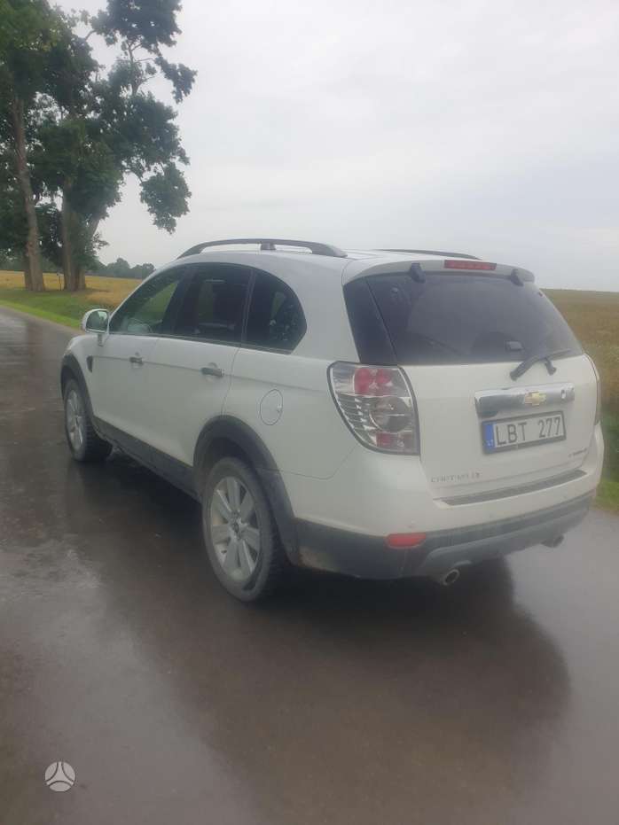 Chevrolet Captiva, off-road / crossover
