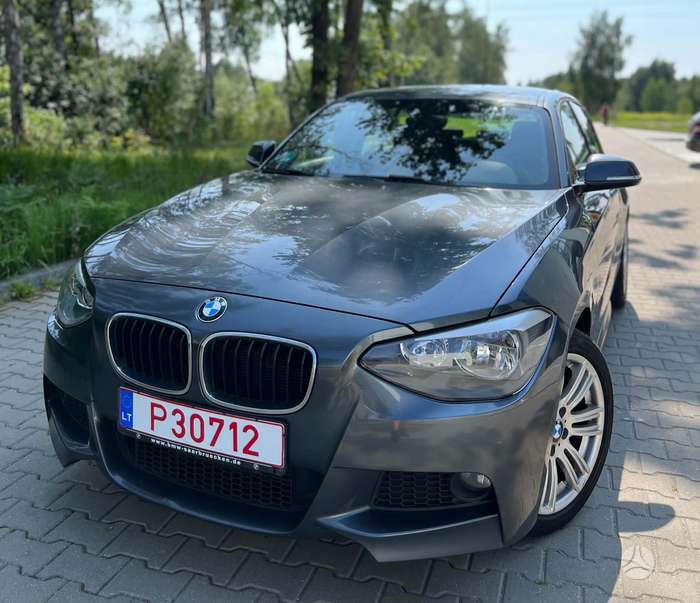 BMW 116, 2.0 l., hatchback